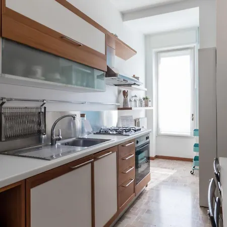 Italianway Easy - Montecatini 15 Milán